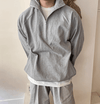 RT No. 11245 GRAY HALF ZIP-UP SWEATER & SWEATPANTS