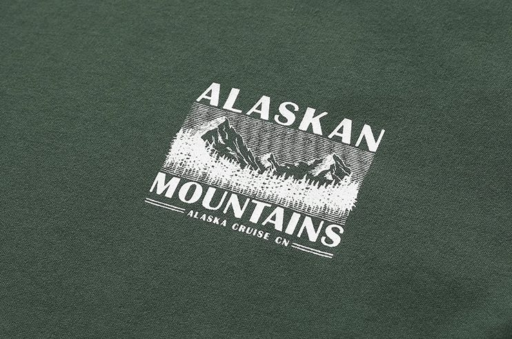 RT No. 11355 GREEN ALASKA GRAPHIC TEE