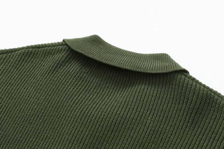 RT No. 11524 GREEN KNIT BUTTON-UP SWEATER