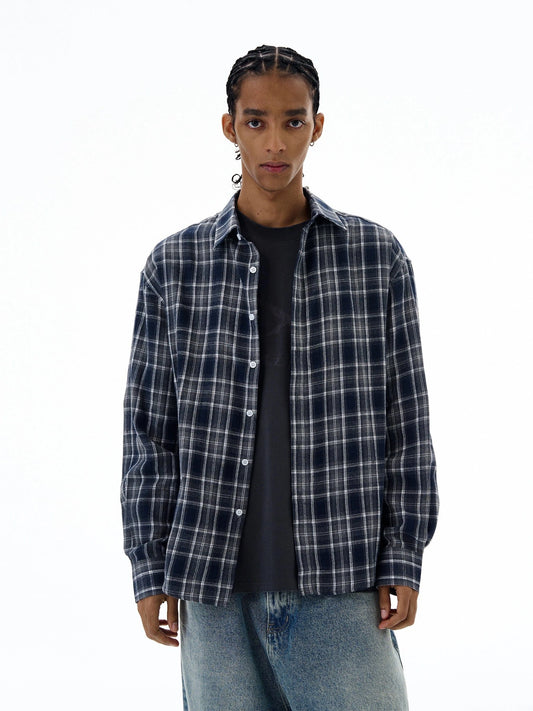 RT No. 19544 PLAID BUTTON-UP SHIRT