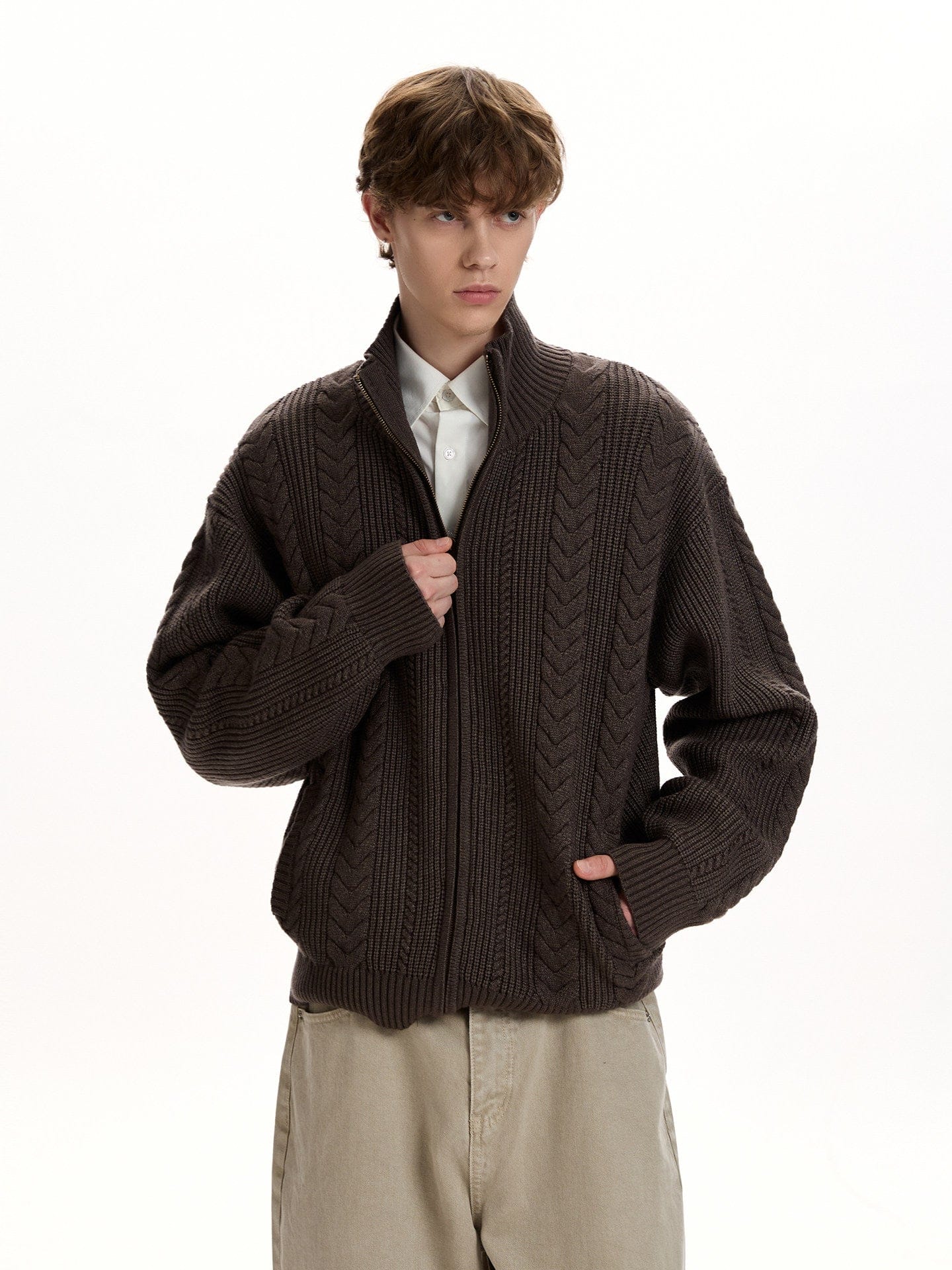 RT No. 55101 KNITWEAR TWIST COLLAR ZIPPER SWEATER – REALTAKAI