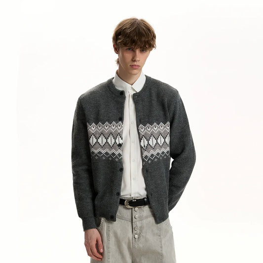 RT No. 43007 KNITWEAR DIAMOND ZIPPER SWEATER