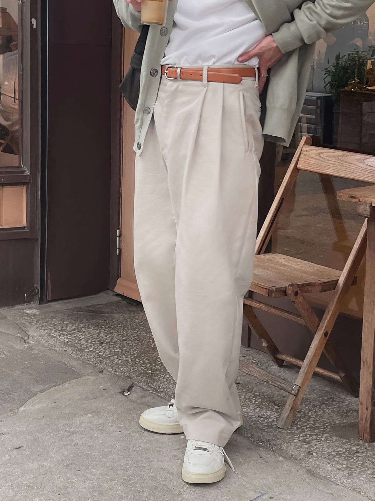 RT No. 13016 PLEATED CREAM STRAIGHT PANTS – REALTAKAI