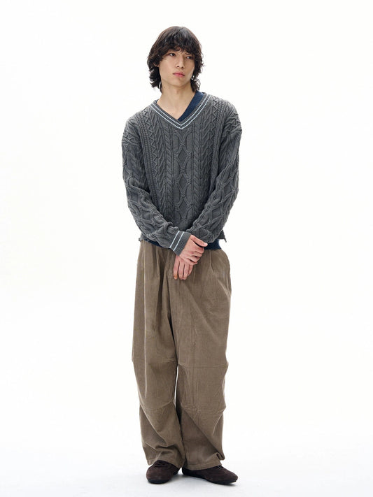 RT No. 31008 TWIST V-NECK SWEATER