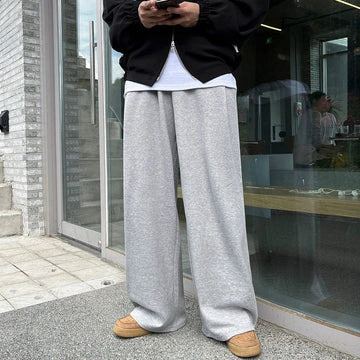 RT No. 32030 MADA WIDE STRAIGHT SWEATPANTS