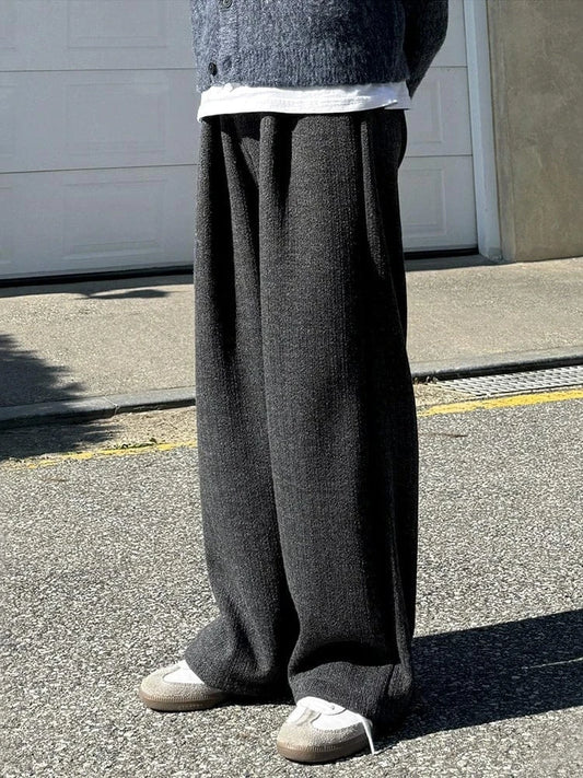 RT No. 48022 PLEATED STRAIGHT SWEATPANTS