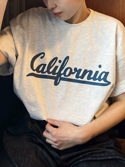 RT No. 11408 CURSIVE CALIFORNIA LETTERED SHORT SLEEVE