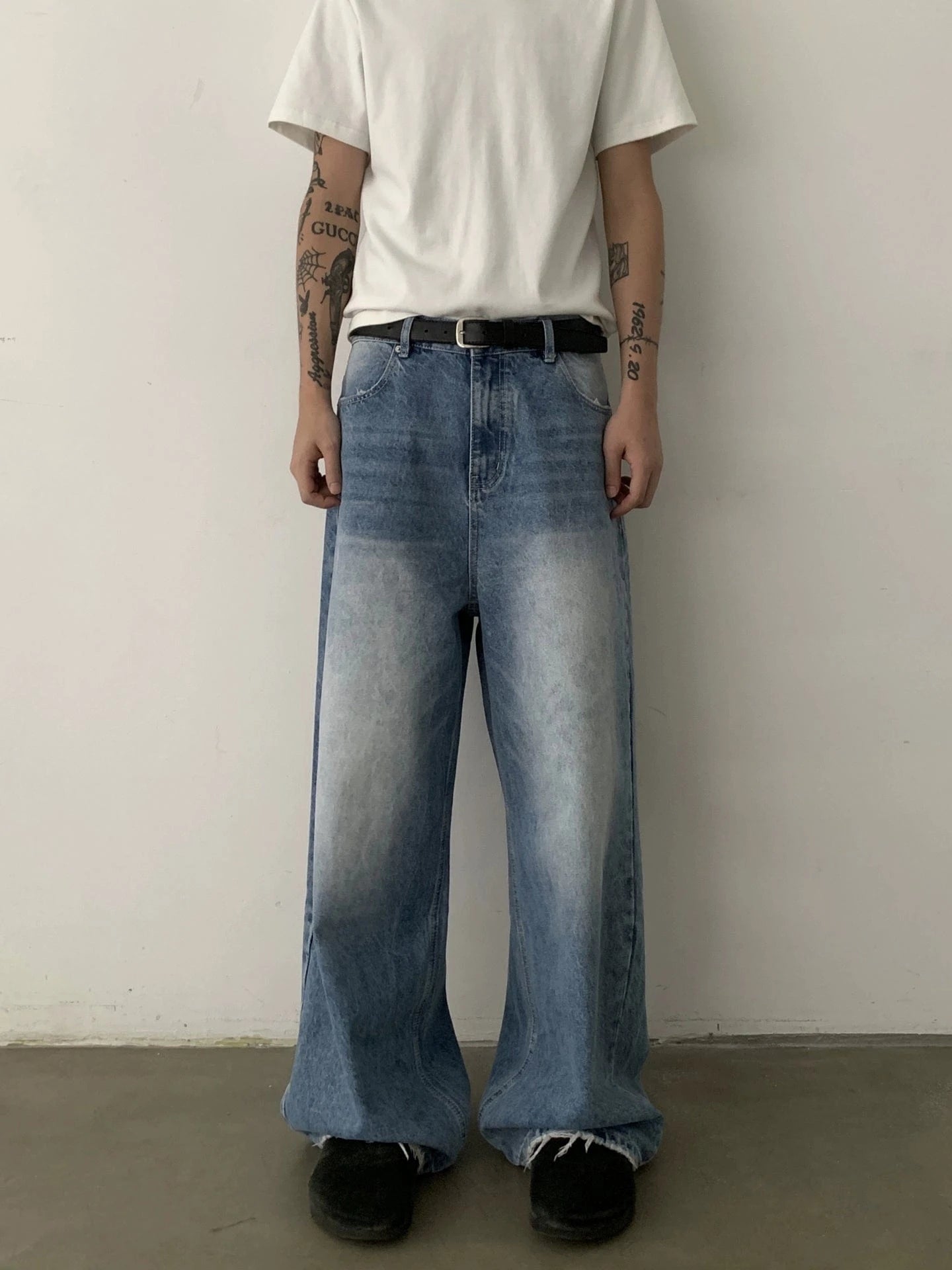 RT No. 28107 WASHED BLUE WIDE STRAIGHT DENIM JEANS – REALTAKAI