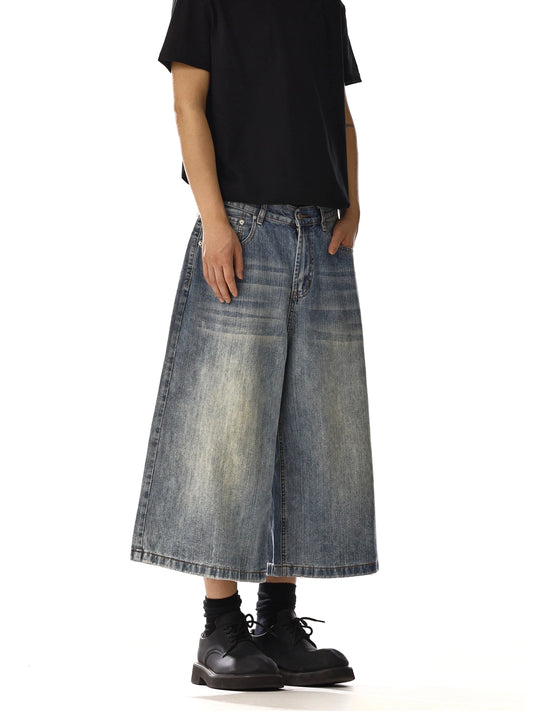 RT No. 18247 WHISKER WASH DENIM SHORTS