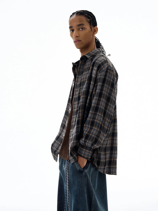 RT No. 19544 PLAID BUTTON-UP SHIRT