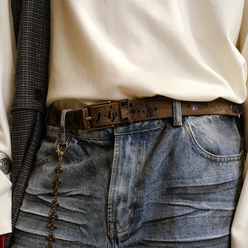 DISTRESSED COWHIDE BELT