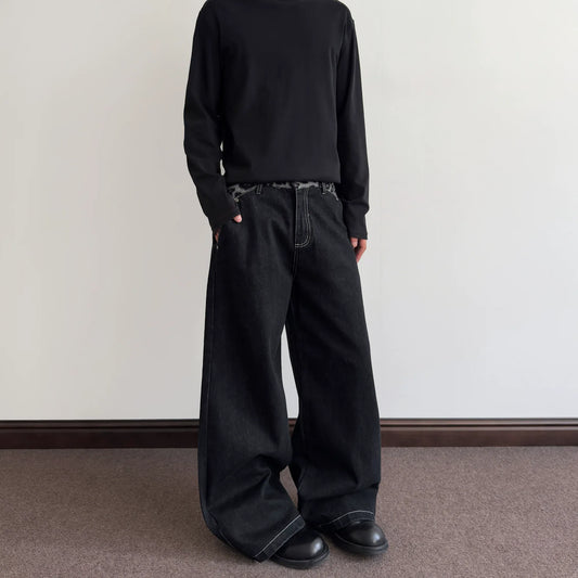 RT No. 40601 OKANE SCIMITAR STRAIGHT JEANS