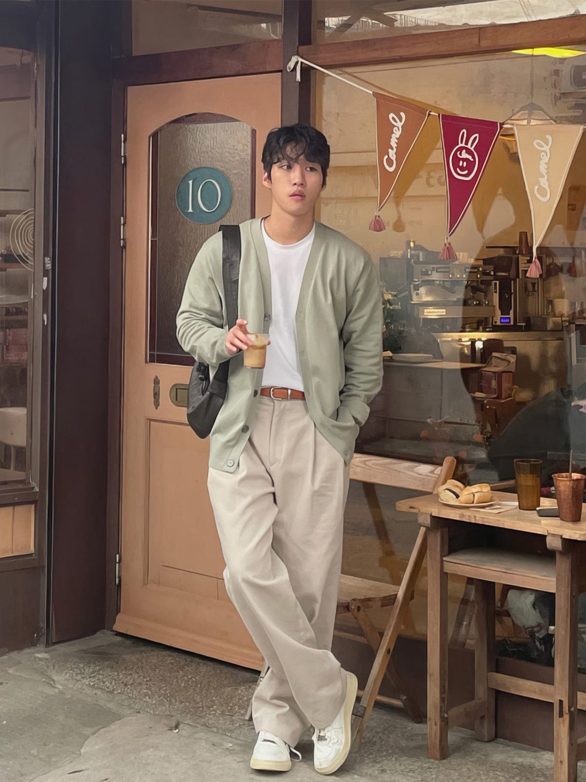 RT No. 13016 PLEATED CREAM STRAIGHT PANTS – REALTAKAI