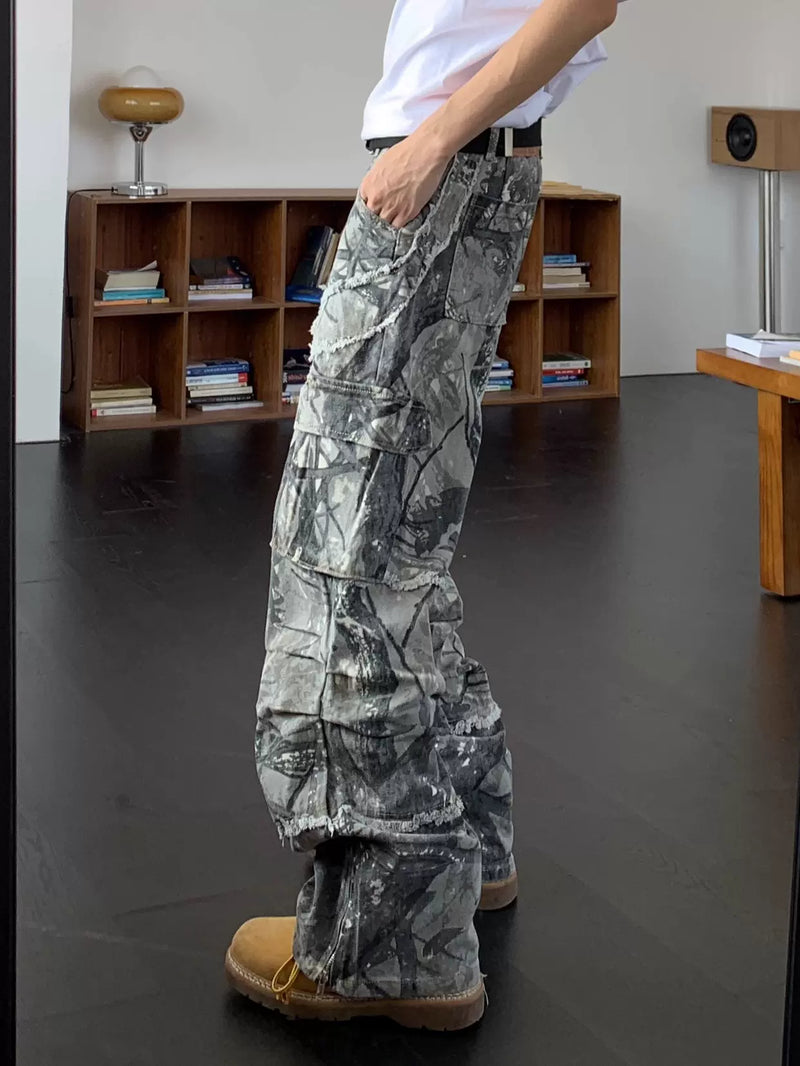 RT No. 10978 CAMO MULTI-POCKET CARGO PANTS