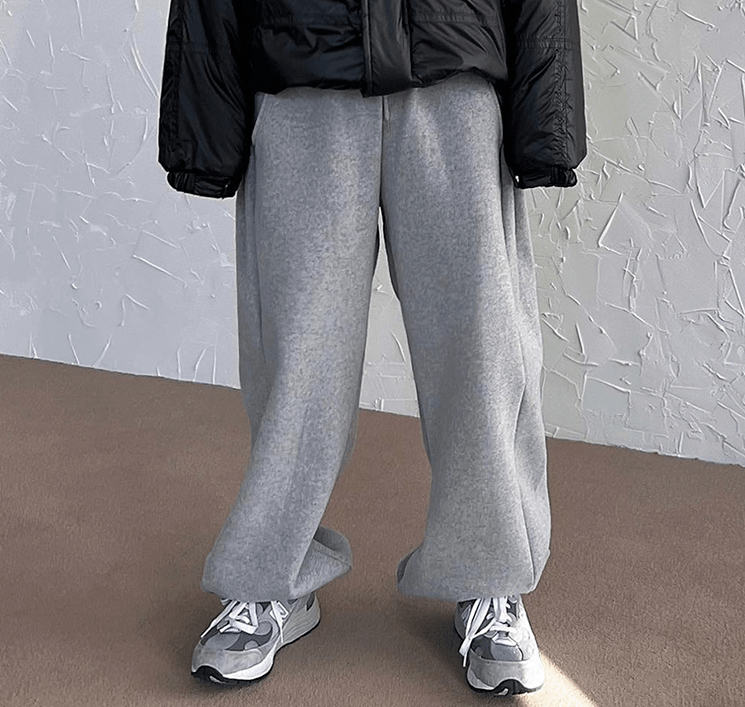 RT No. 6162 GRAY STRAIGHT WIDE BAGGY SWEATPANTS – REALTAKAI RT No. 6162 GRAY STRAIGHT WIDE BAGGY SWEATPANTS – REALTAKAI