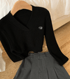 RTK (W) No. 1521 V-NECK KNITTED CROP SWEATER