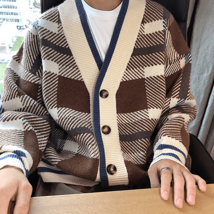 RT No. 4261 KNITTED PLAID CARDIGAN
