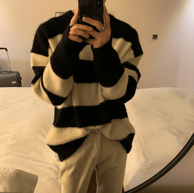 RT No. 6410 KNITTED STRIPED PULLOVER SWEATER