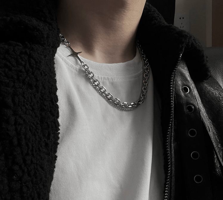 CHAIN NECKLACE 02