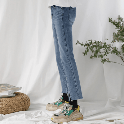 RT No. 2602 RECONSTRUCTED SLIT JEANS