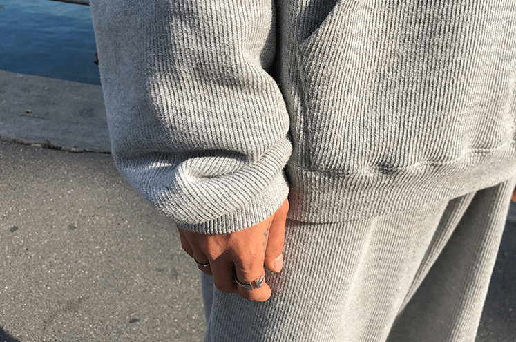 RT No. 3135 GRAY KNITTED HOODIE AND WIDE SWEATPANTS (TOP & BOTTOM)