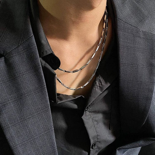 EVERYDAY SQUARE CHAIN NECKLACE