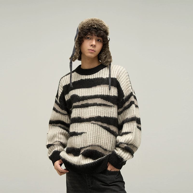 RT No. 10068 KNIT COLOR PATTERN SWEATER