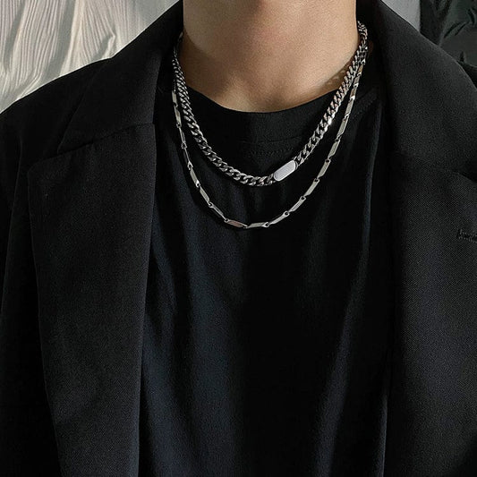 EVERYDAY SQUARE CHAIN NECKLACE