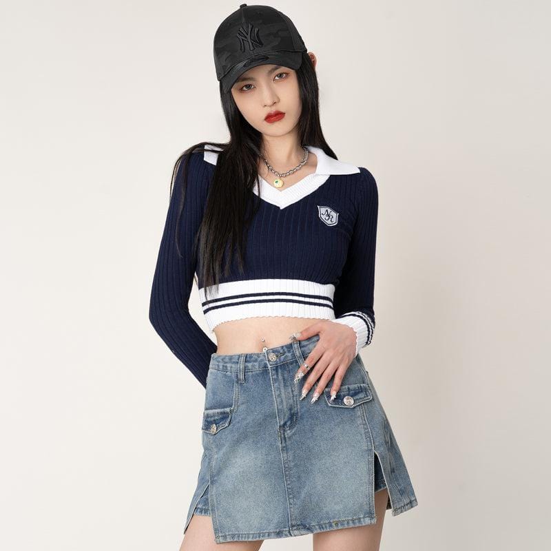 RTK (W) No. 1301 KNITTED EMBROIDERED V-NECK SWEATER CROP TOP