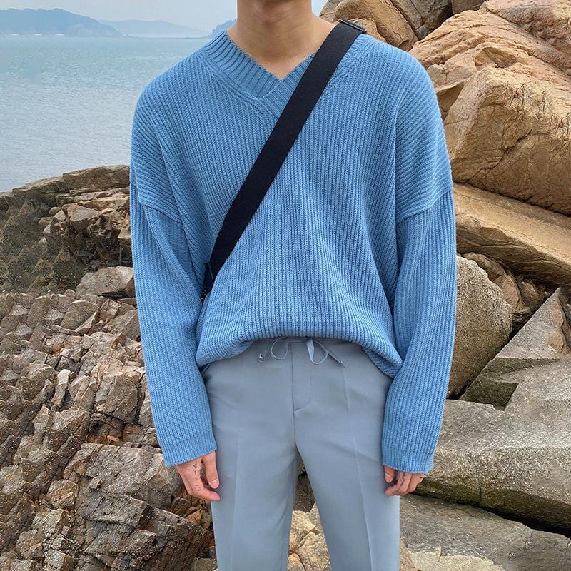 RT No. 3219 V-NECK KNITTED SWEATER